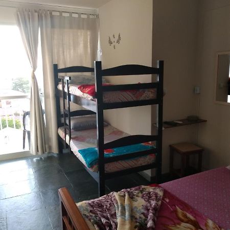 Suite Com Cozinha Independente Em Apartamento 카보프리우 외부 사진